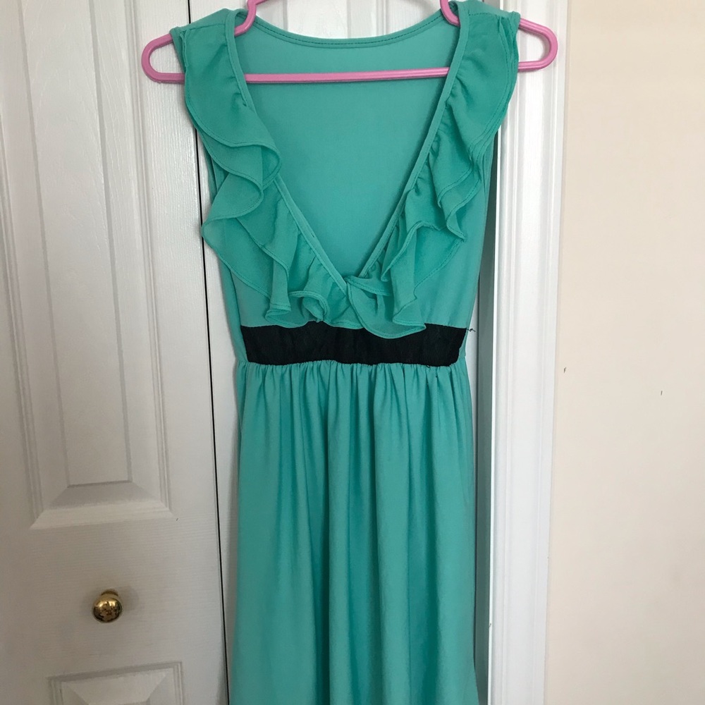 mint green dress